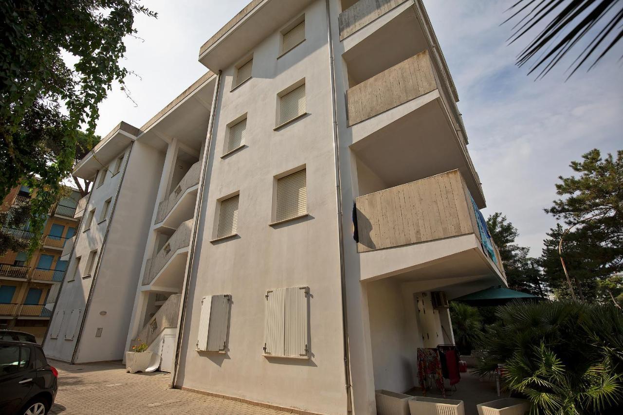 Sirena Apartments リド・デッリ・エステンシ エクステリア 写真